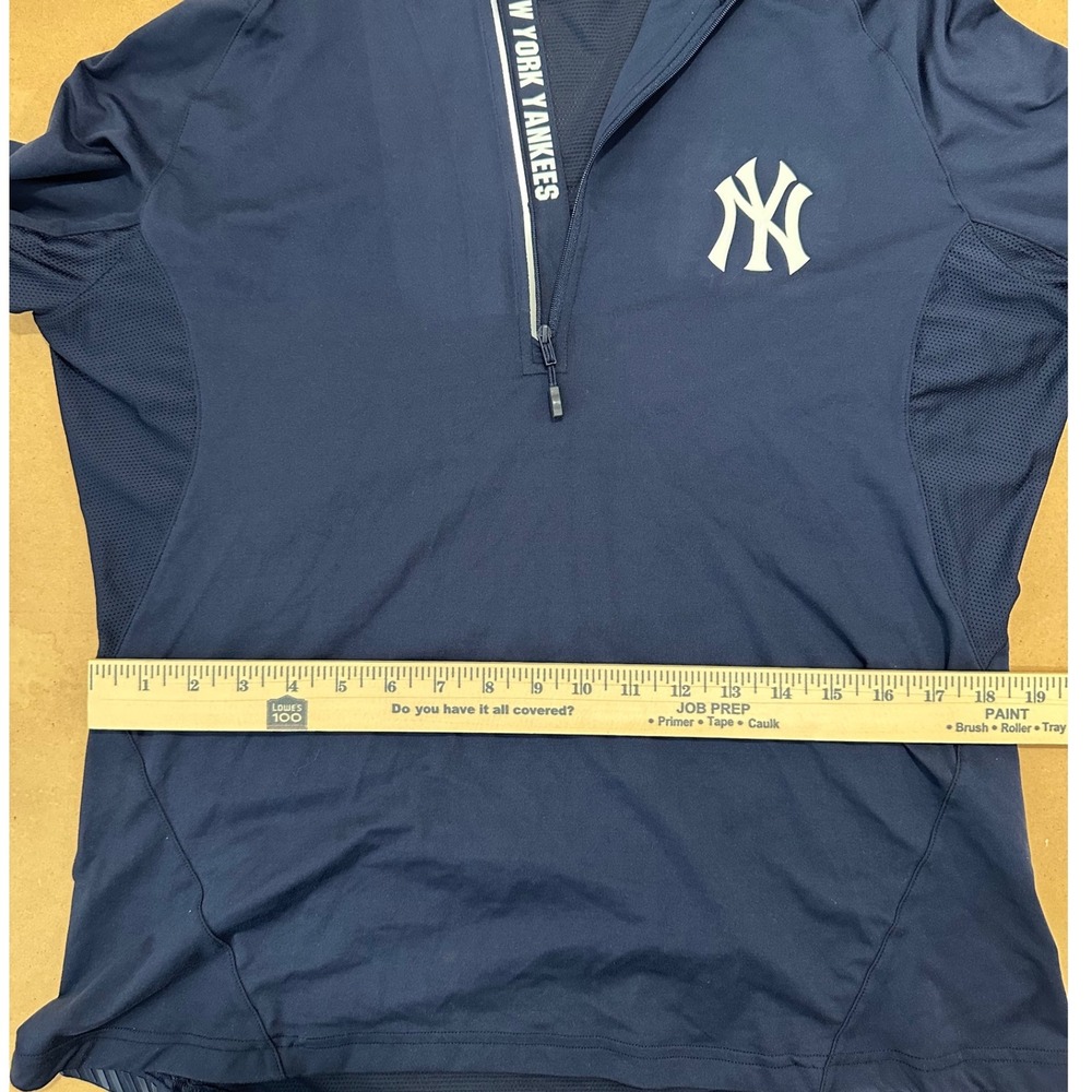 New York Yankees Levelwear Women's 1/4 zip - Picture 7 of 7
